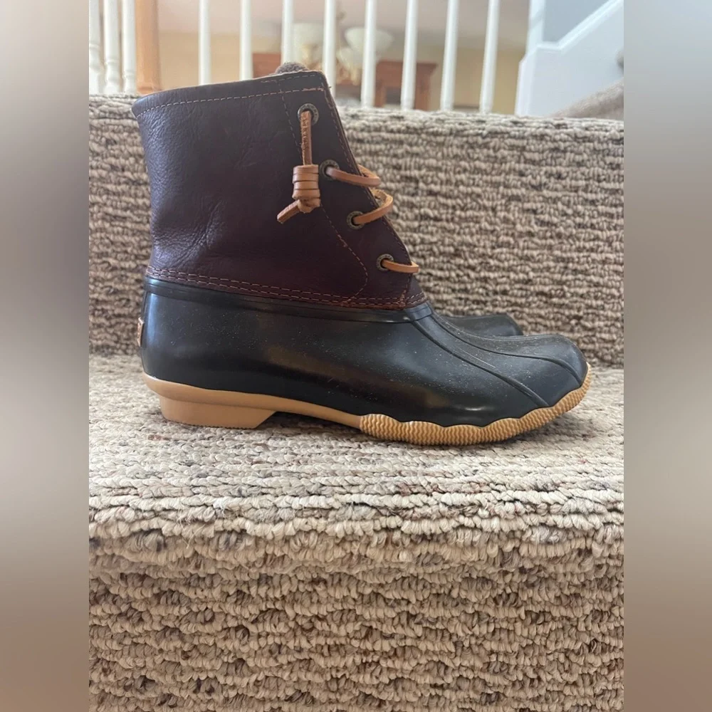 Sperry Boots - Picture 2 of 4